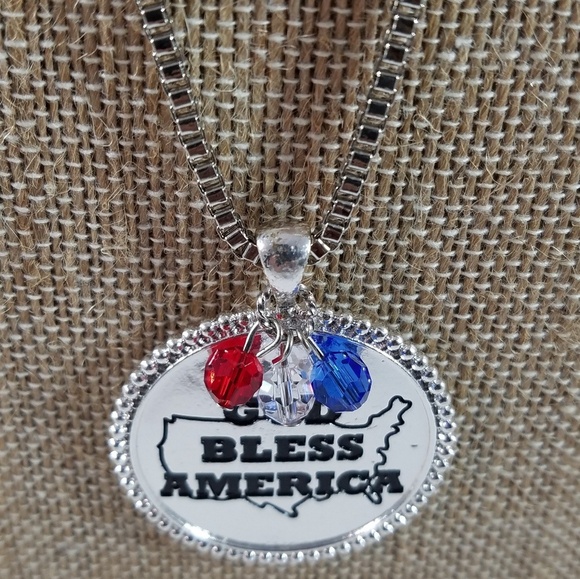 Hand Crafted Pendant Necklace “God Bless America” Charm Red Blue Crystal - Picture 1 of 8